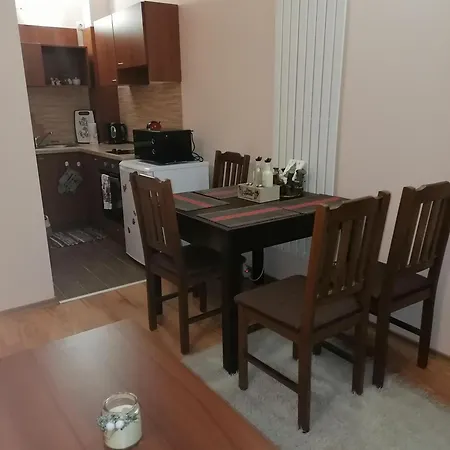 Evrika 21 Apartment